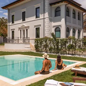  Lejlighedshotel Livia Valeria Palace