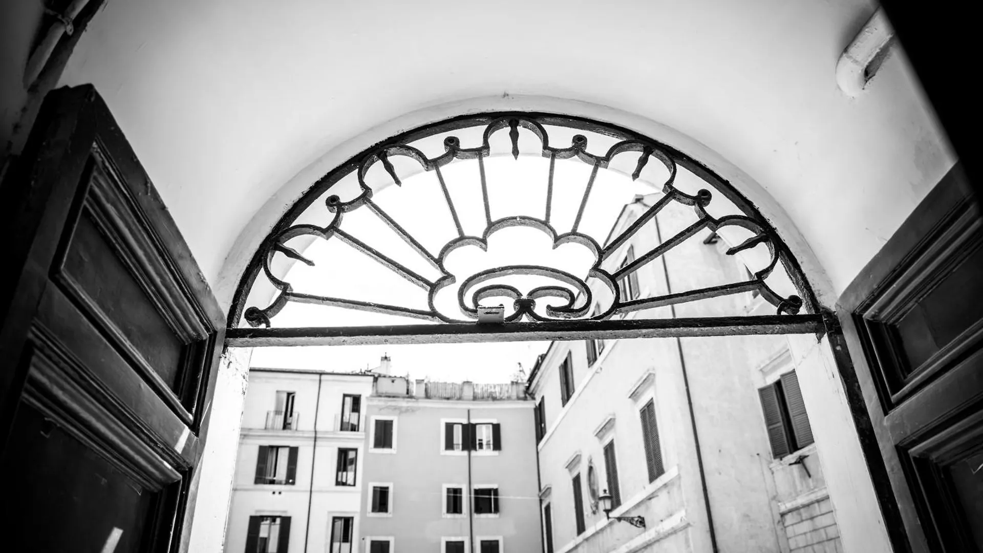 Mh Luxury Suite Pantheon Rome Apartment