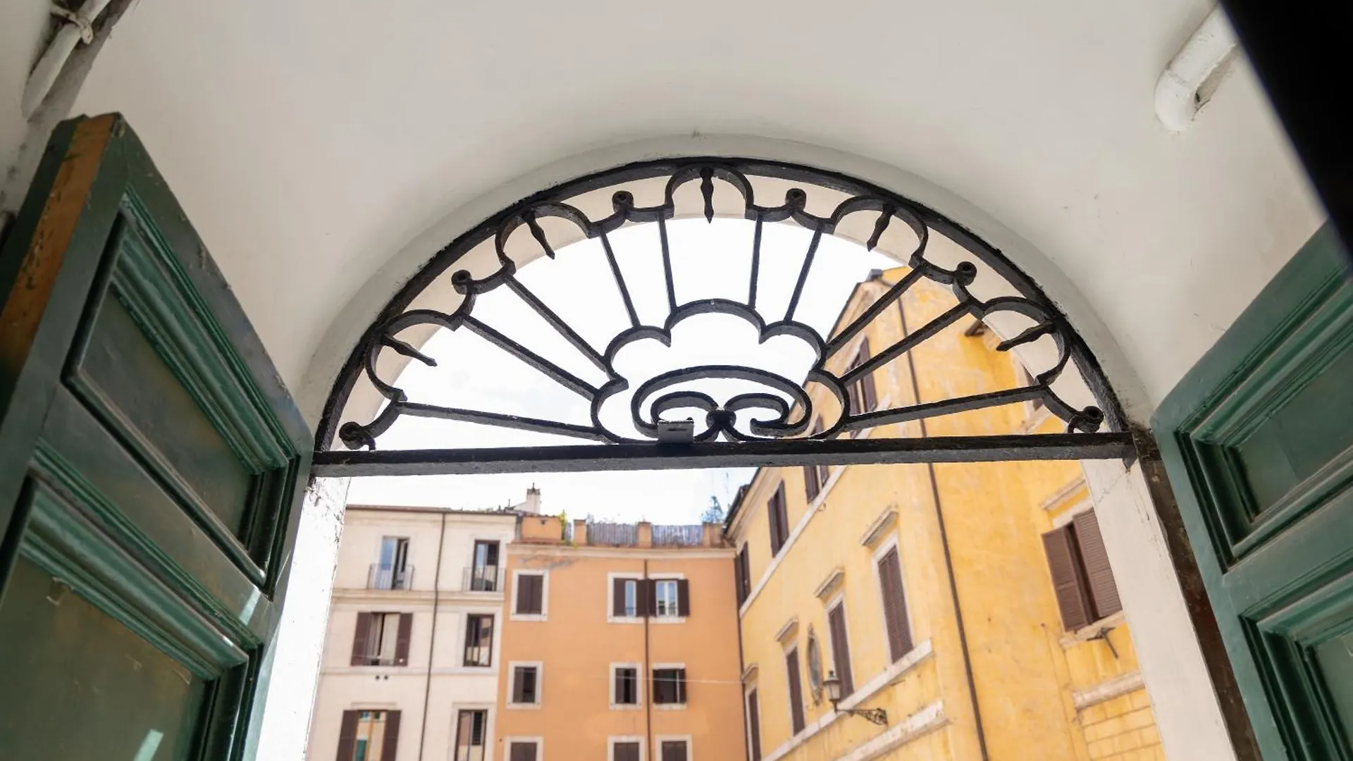 Mh Luxury Suite Pantheon Rome Apartment