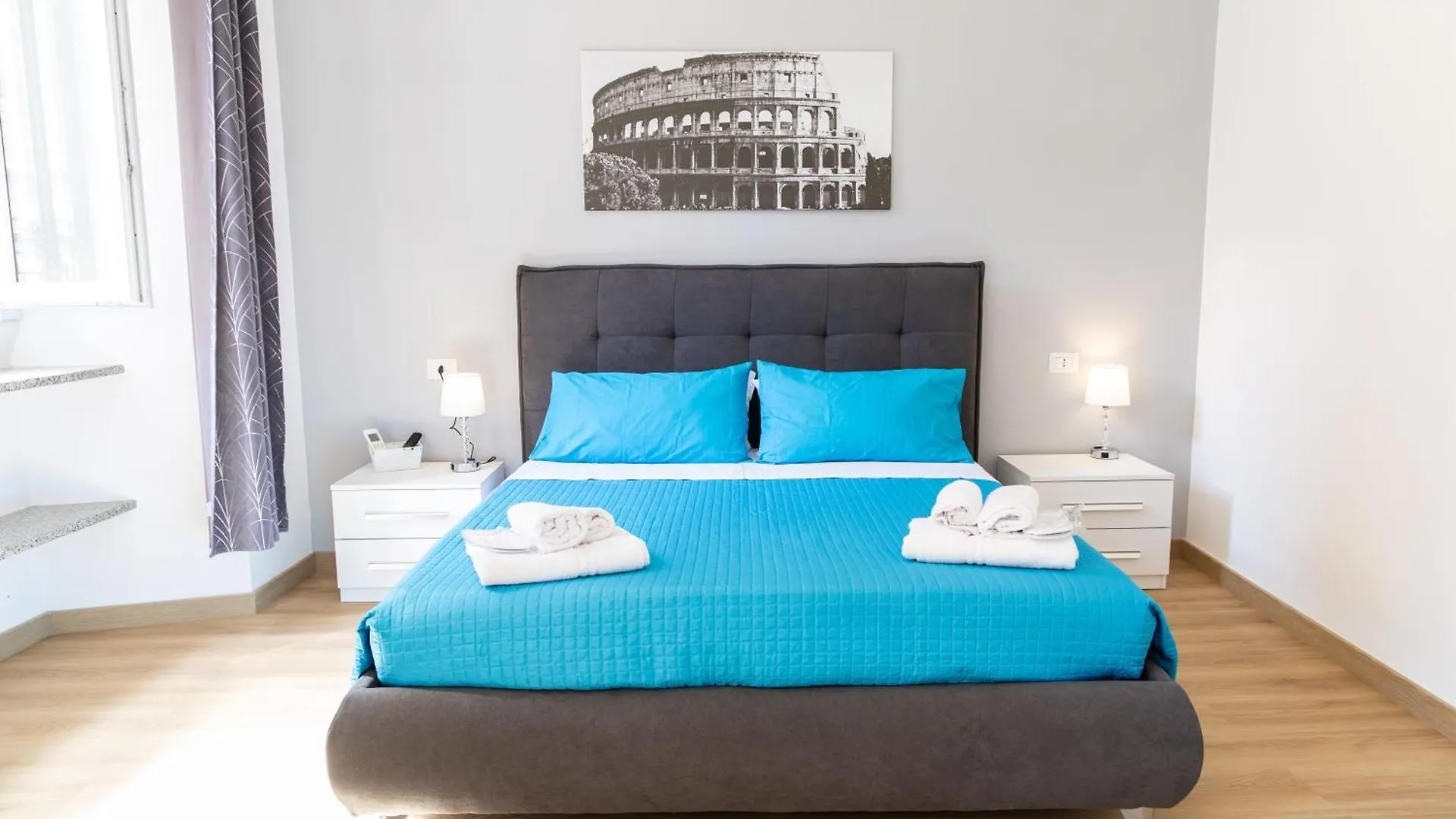 Mh Luxury Suite Pantheon Rome 0*,  Italy