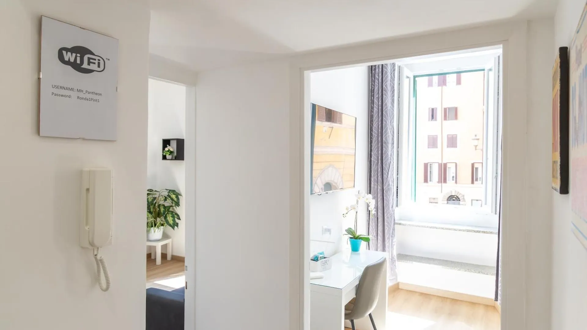 Apartment Mh Luxury Suite Pantheon Rome Italy